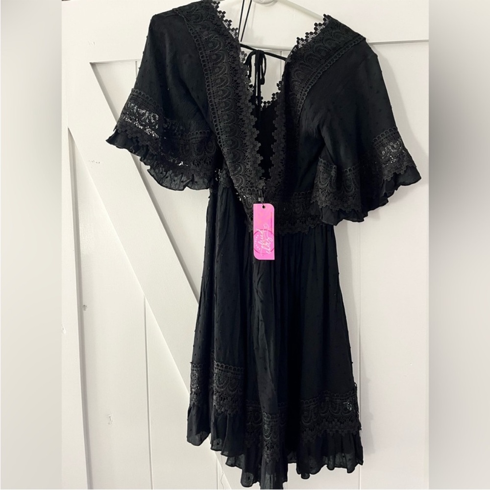 NWT Southern Fried Chic wrapped up in your arms dress! Black size Small - Picture 4 of 11